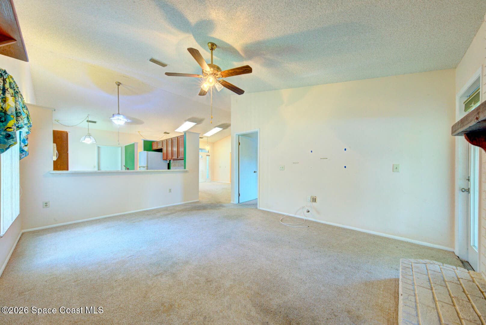1607 Clover Circle photo 18