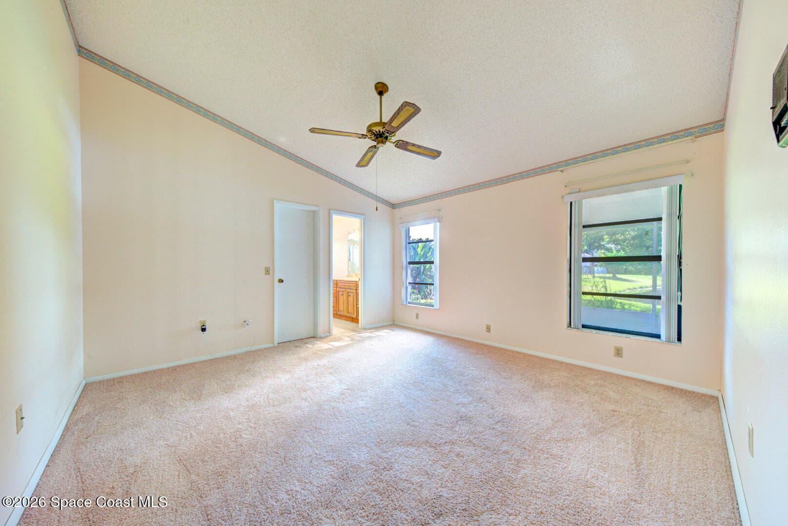 1607 Clover Circle photo 24