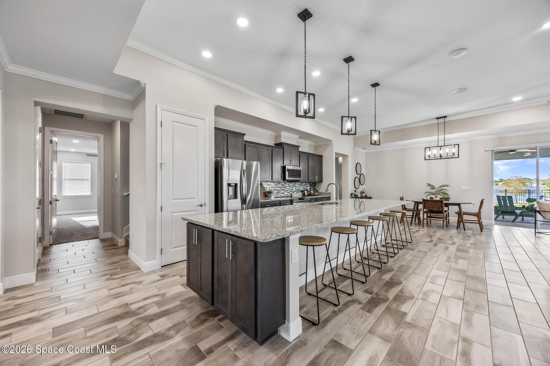 1454 Omega Lane photo 10