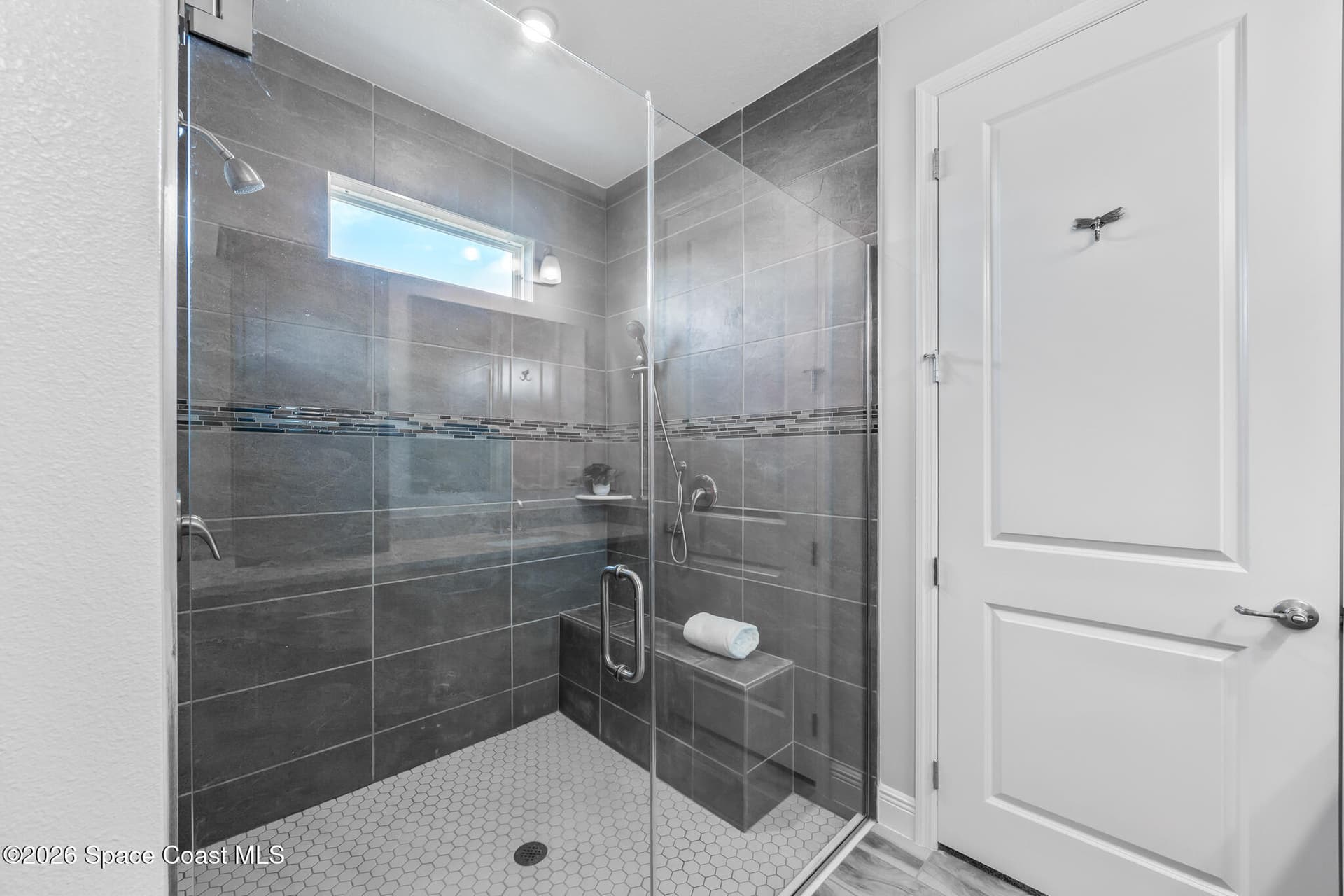 1454 Omega Lane photo 25