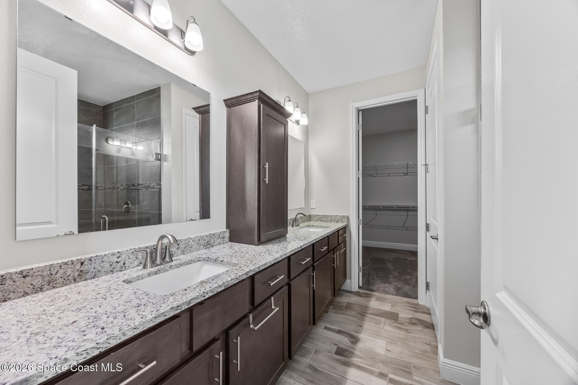 1454 Omega Lane photo 23