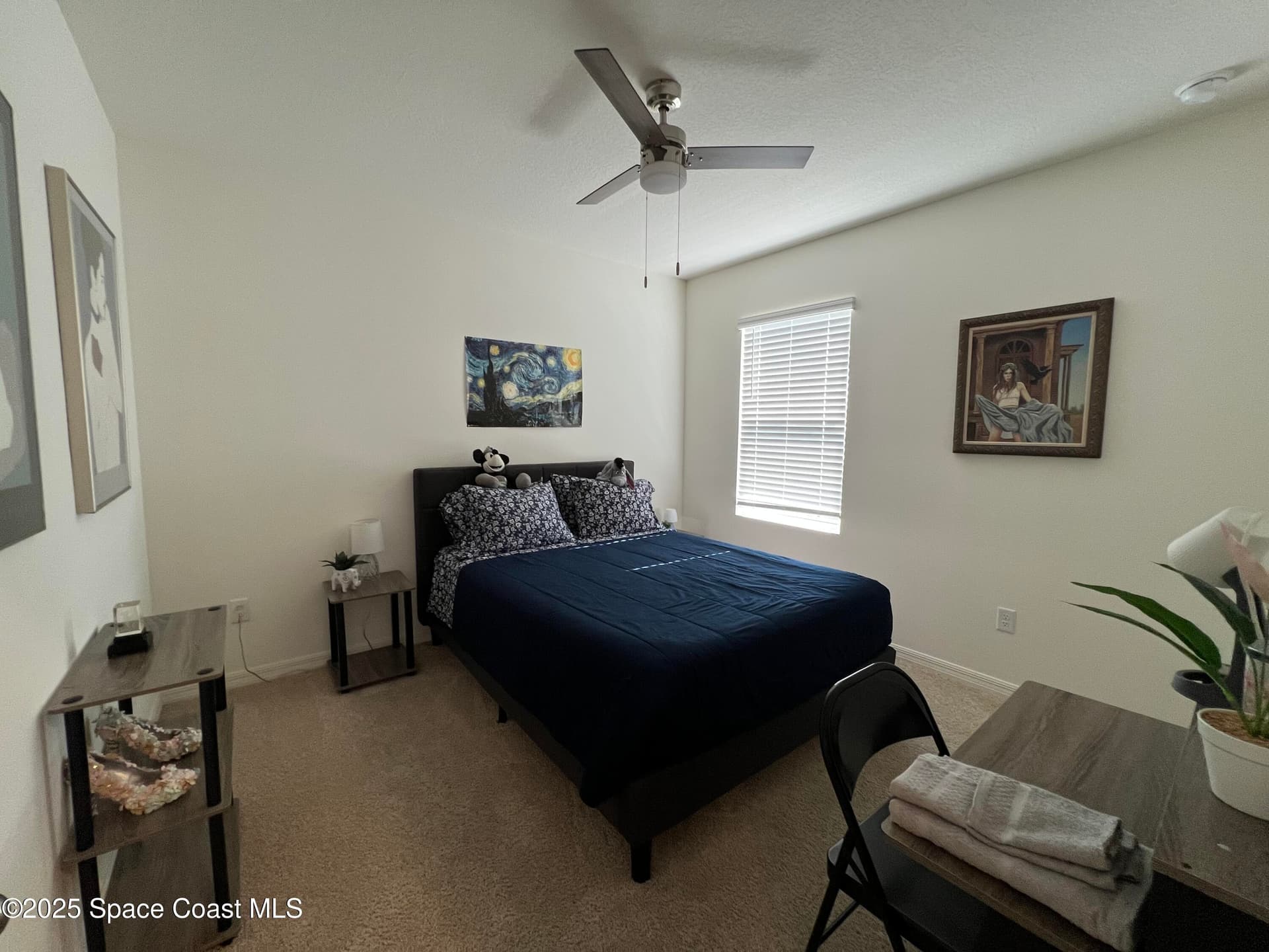 976 Trinity Street photo 18