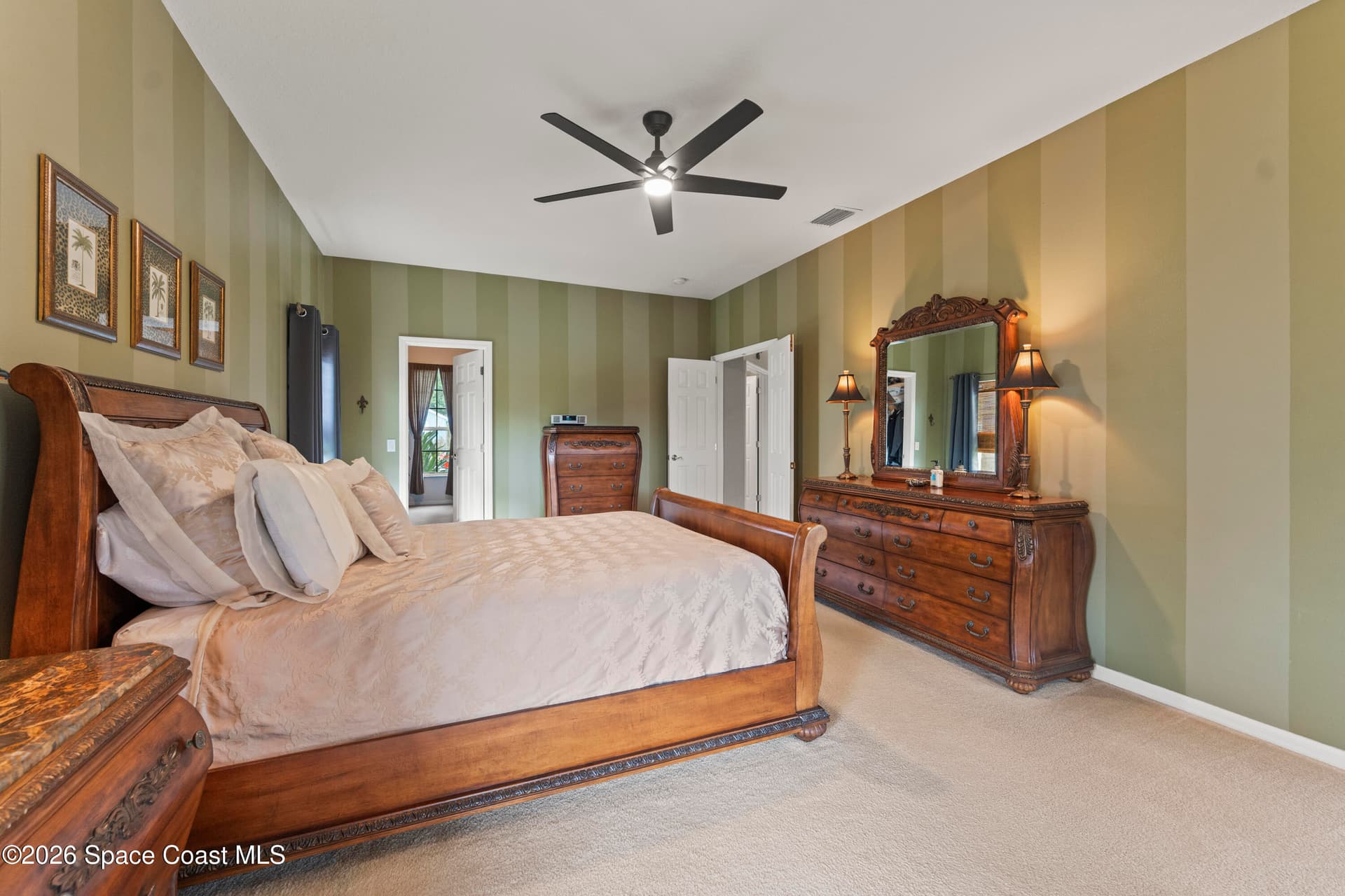 385 Tunbridge Drive photo 14