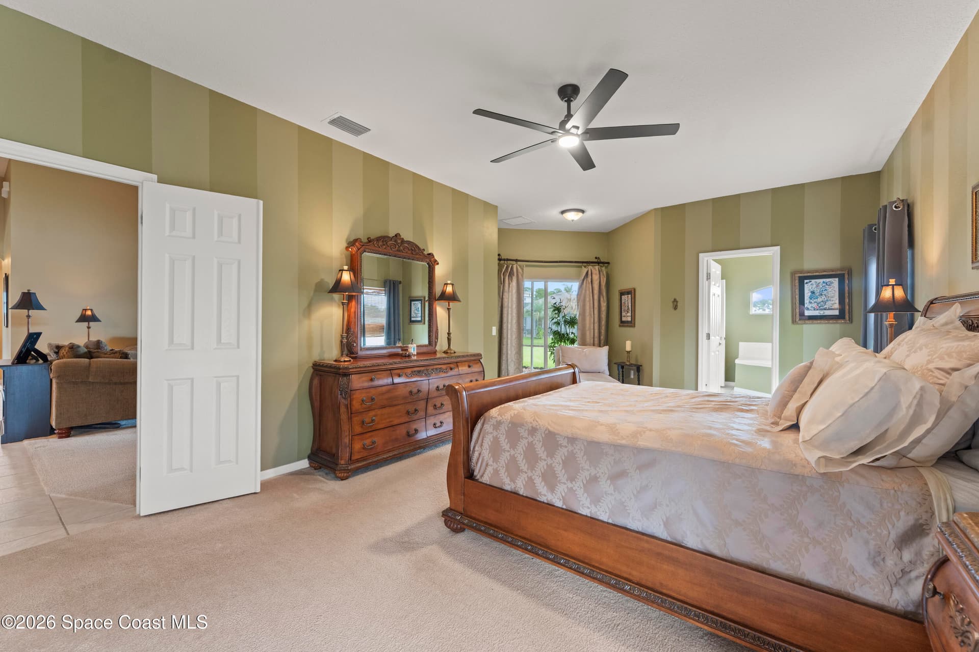 385 Tunbridge Drive photo 15
