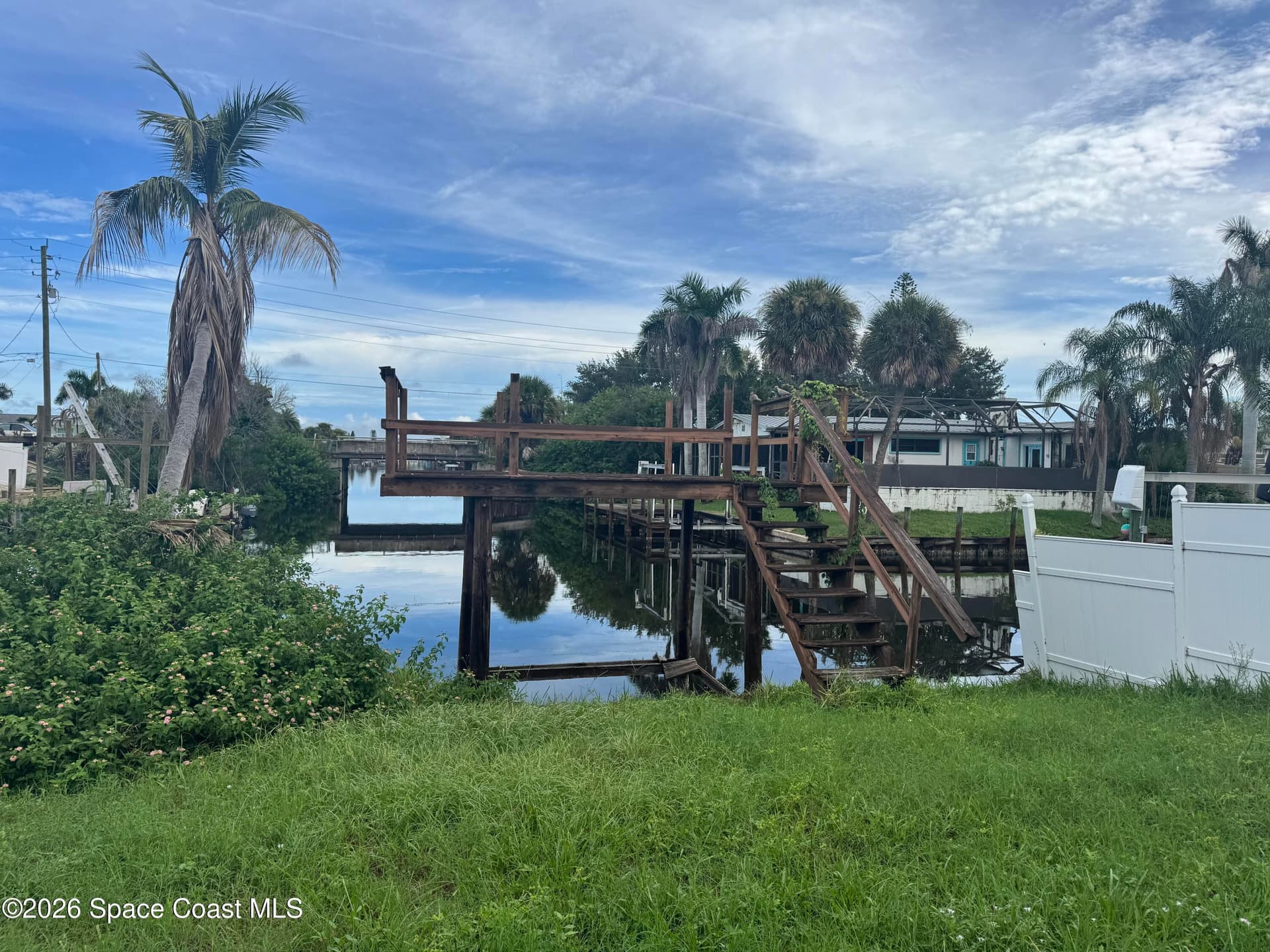 340 Riverside Avenue photo 3