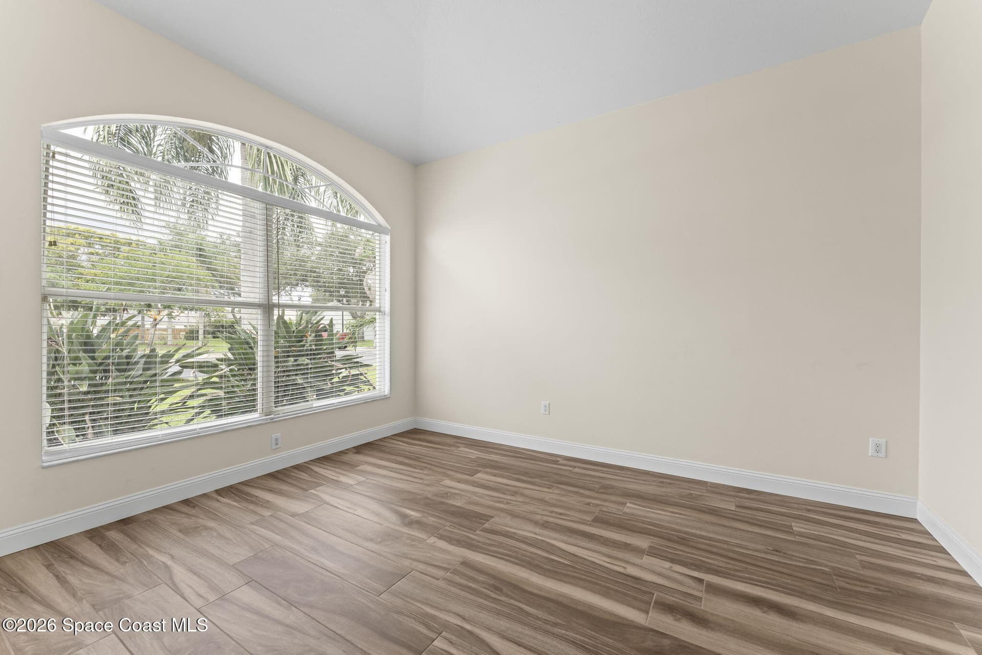 3685 Starlight Avenue photo 15