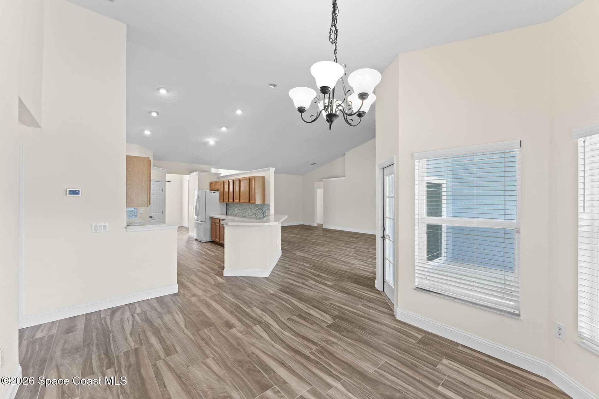 3685 Starlight Avenue photo 19
