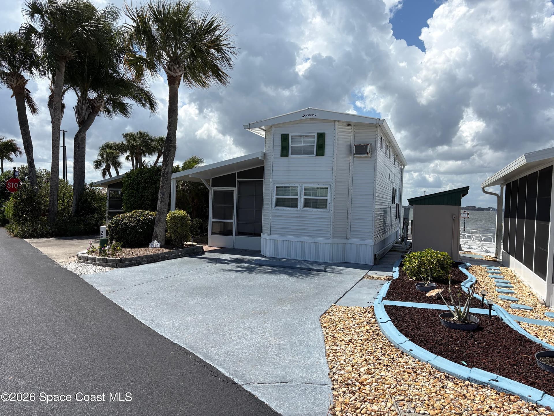 2912 Dockside Lane 2 photo 9