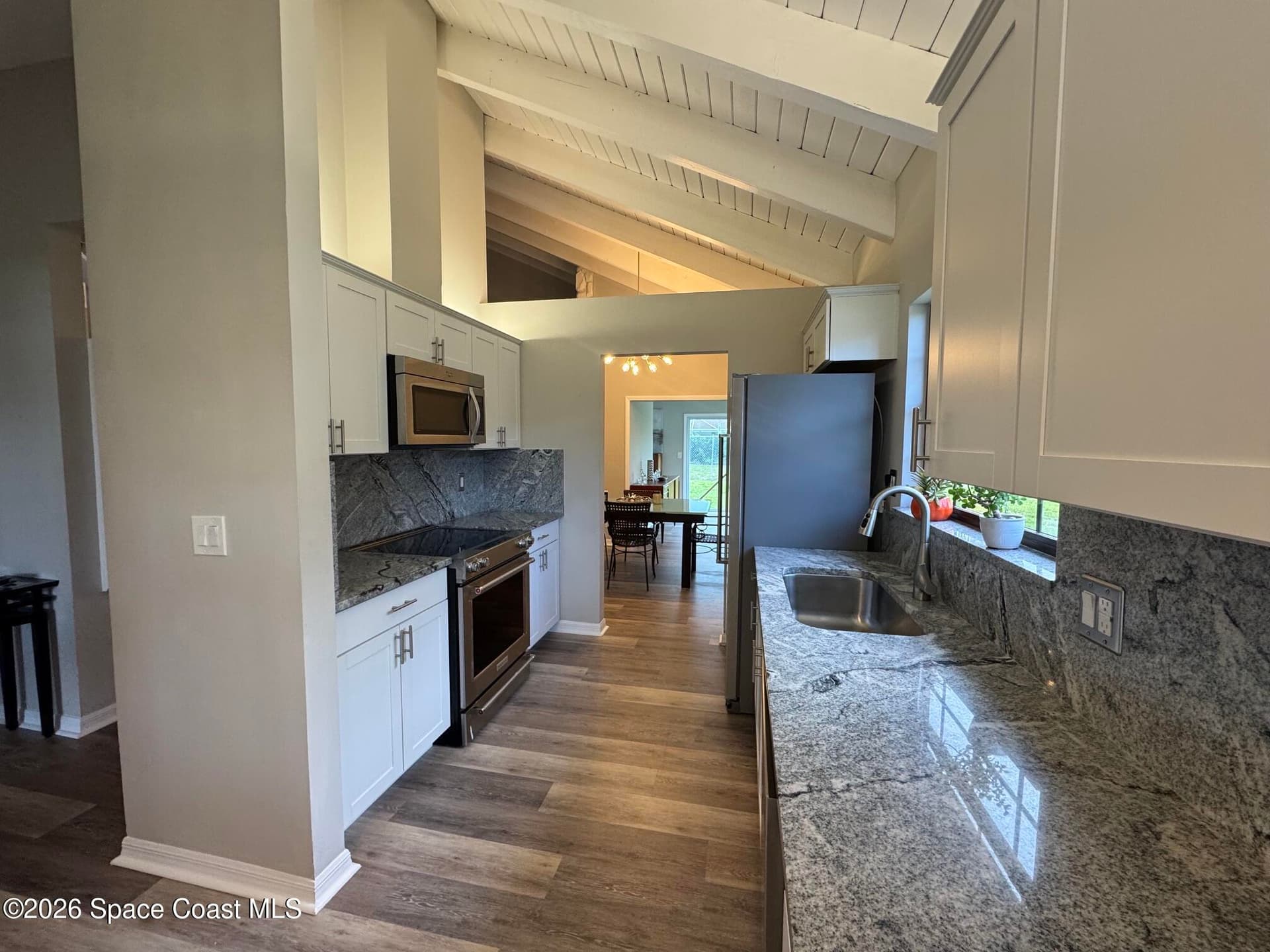 3512 Sandpiper Lane photo 5