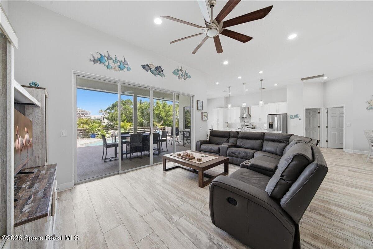 158 Island View Drive photo 12