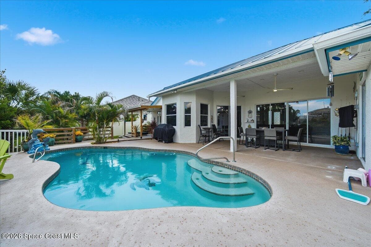 158 Island View Drive photo 24