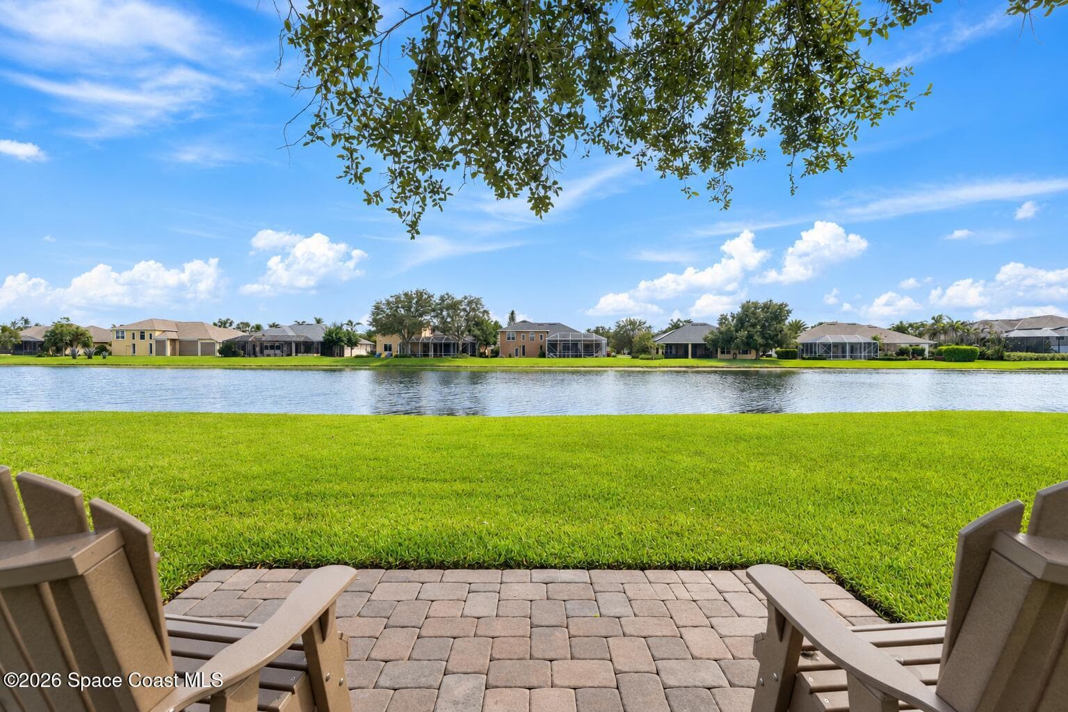 2852 Bellwind Circle photo 4