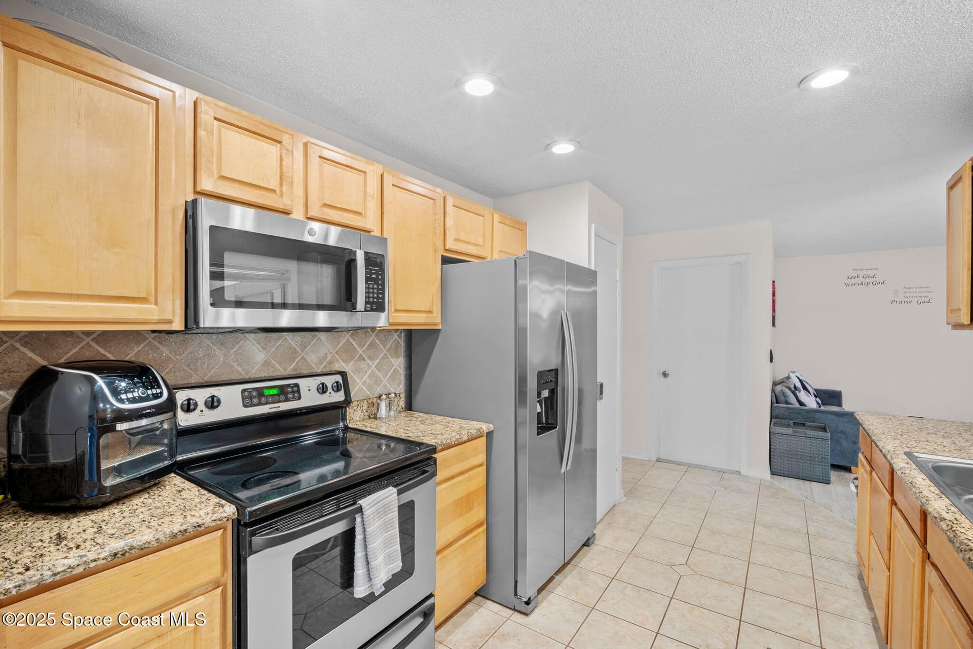 1505 W Central Avenue photo 17