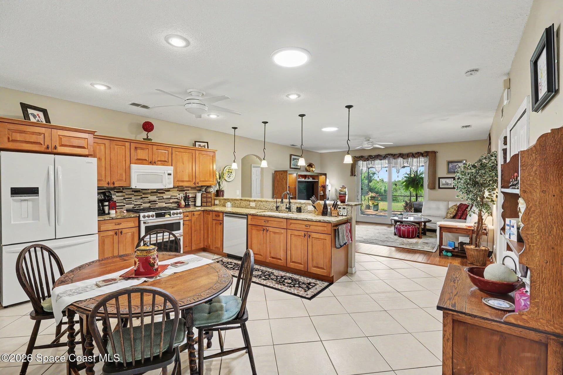 4942 Mandolin Court photo 4