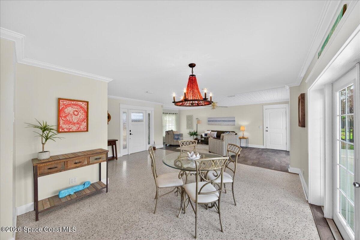433 Blakey Boulevard photo 12