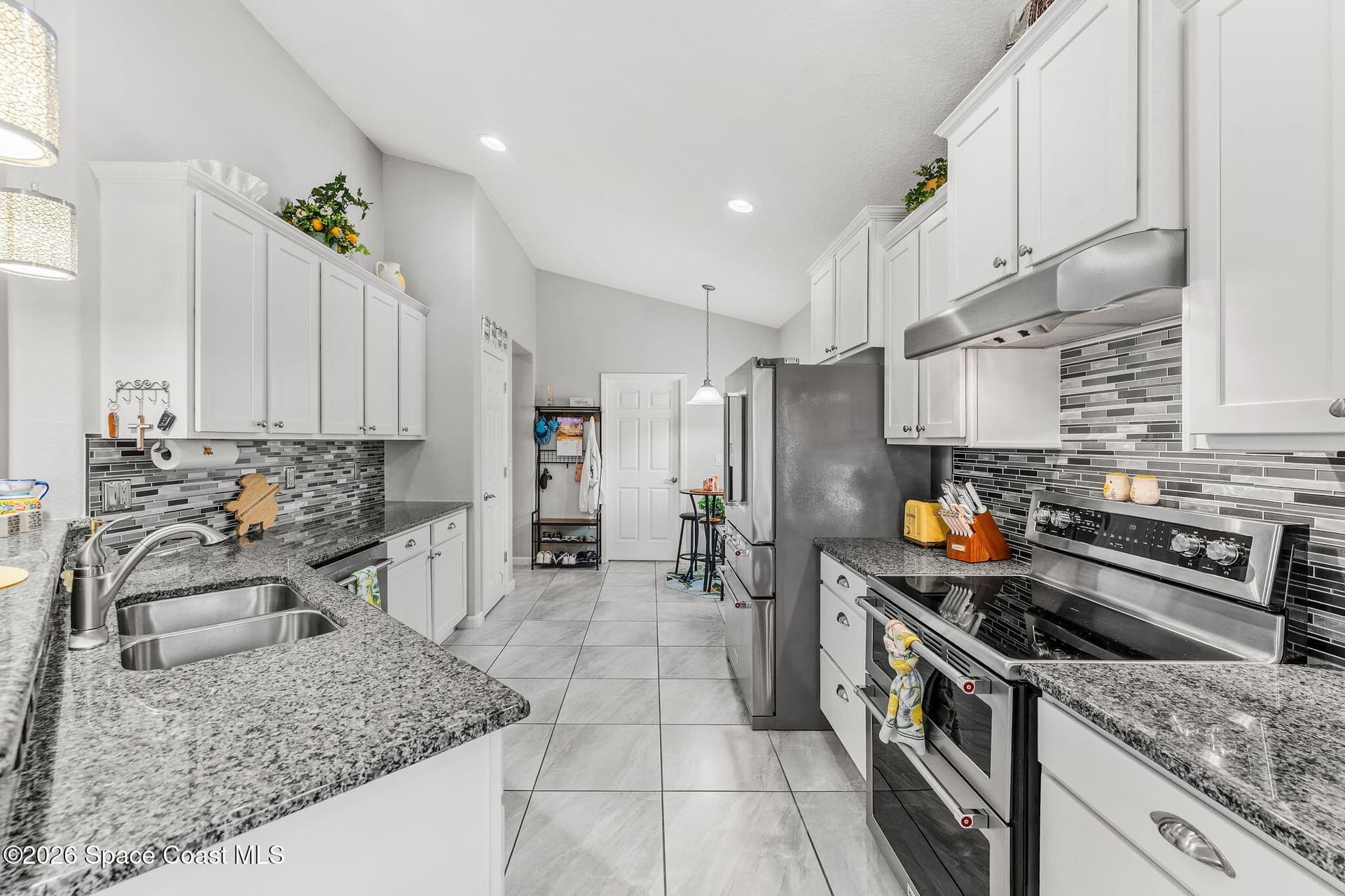 3994 Radley Drive photo 10