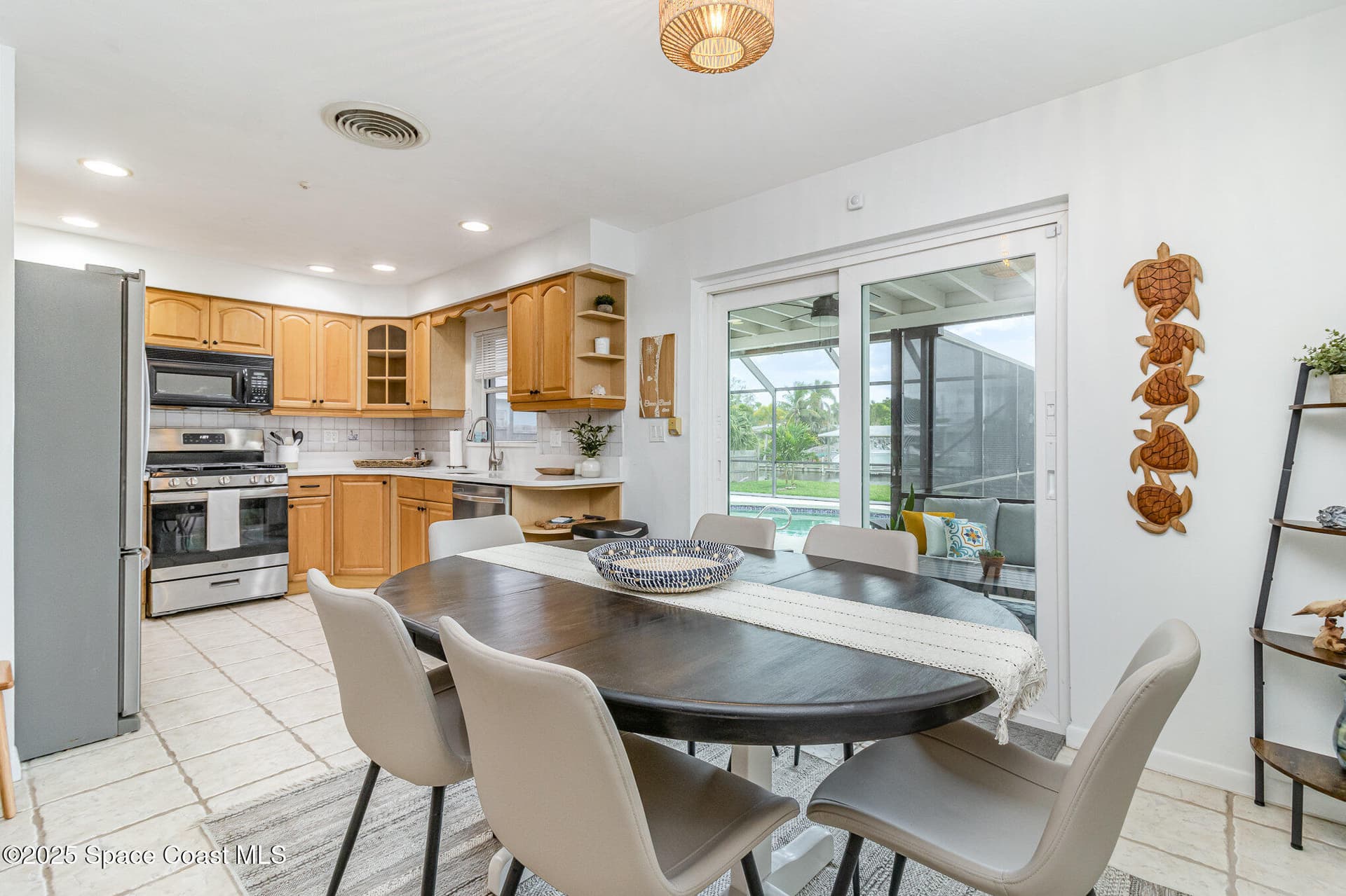 107 Deleon Road photo 5