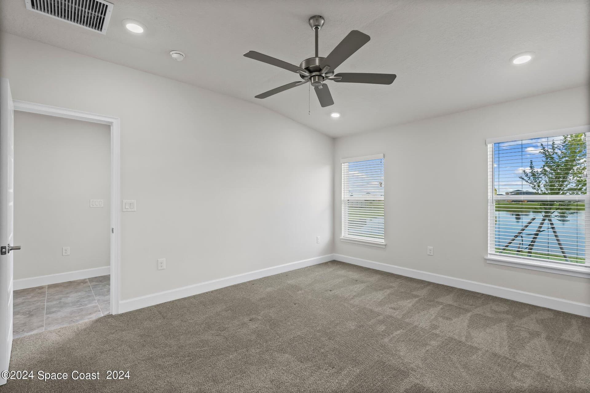 1276 Canfield Circle SE photo 13