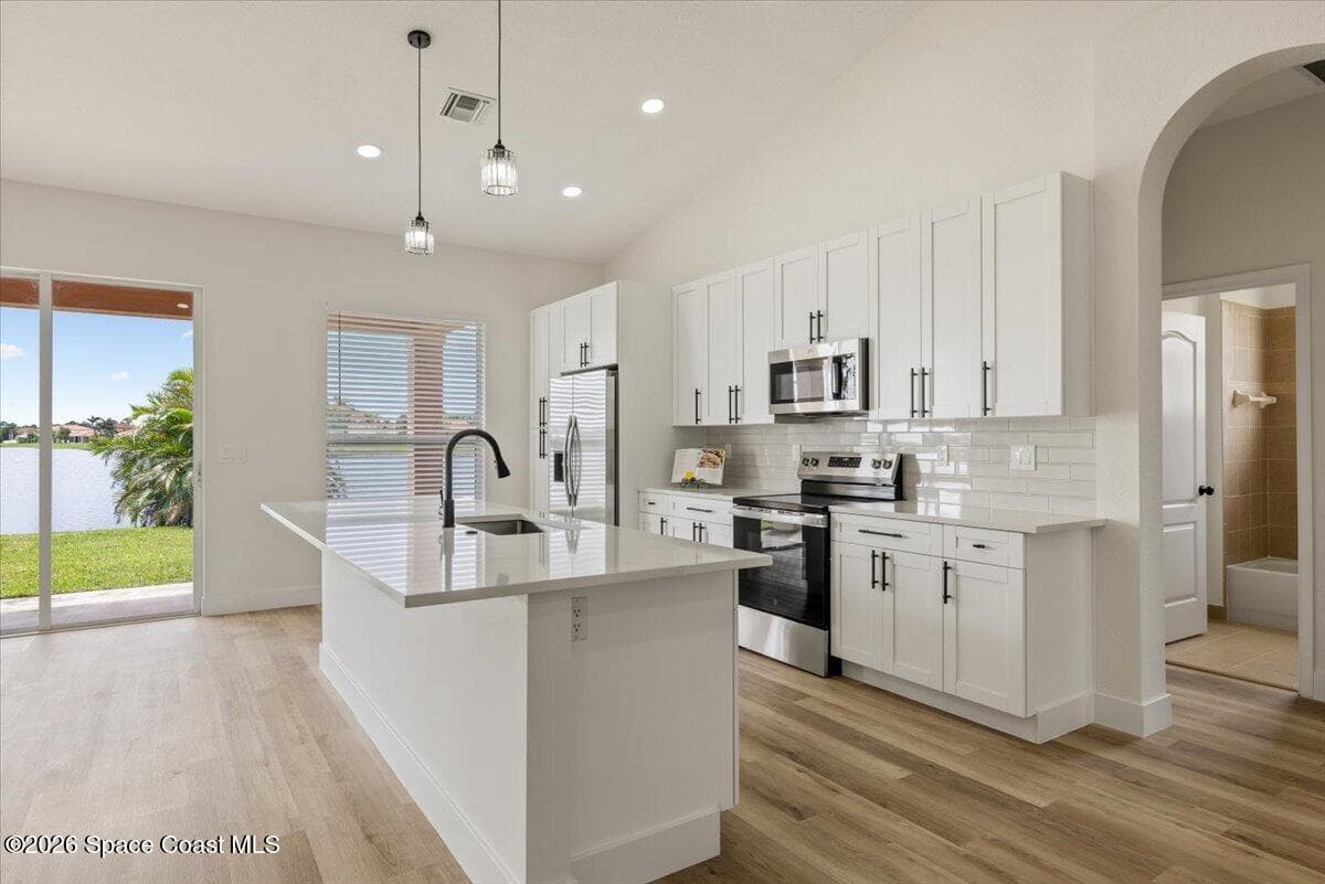 5903 Nicole Lane photo 2