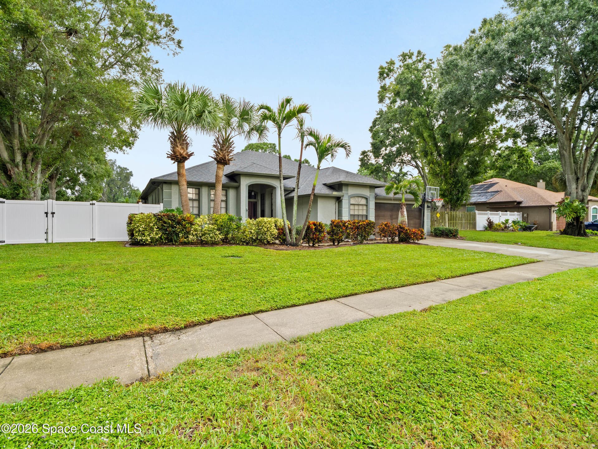 624 Millwheel Drive photo 2