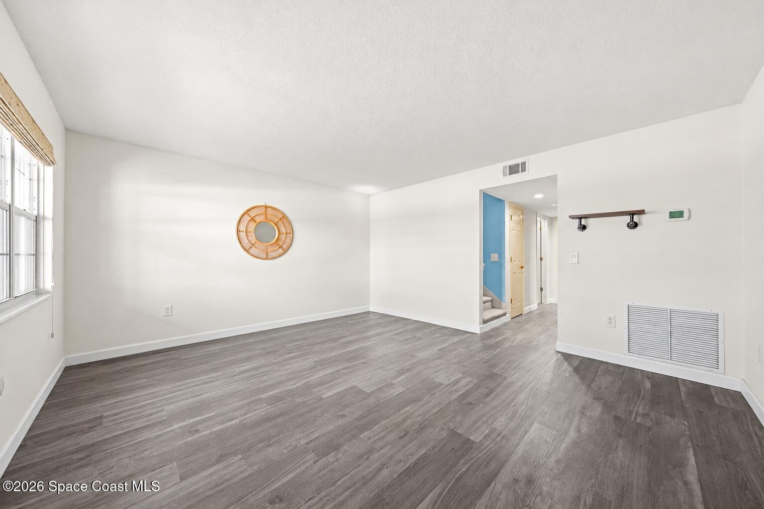 631 Desoto Lane photo 7