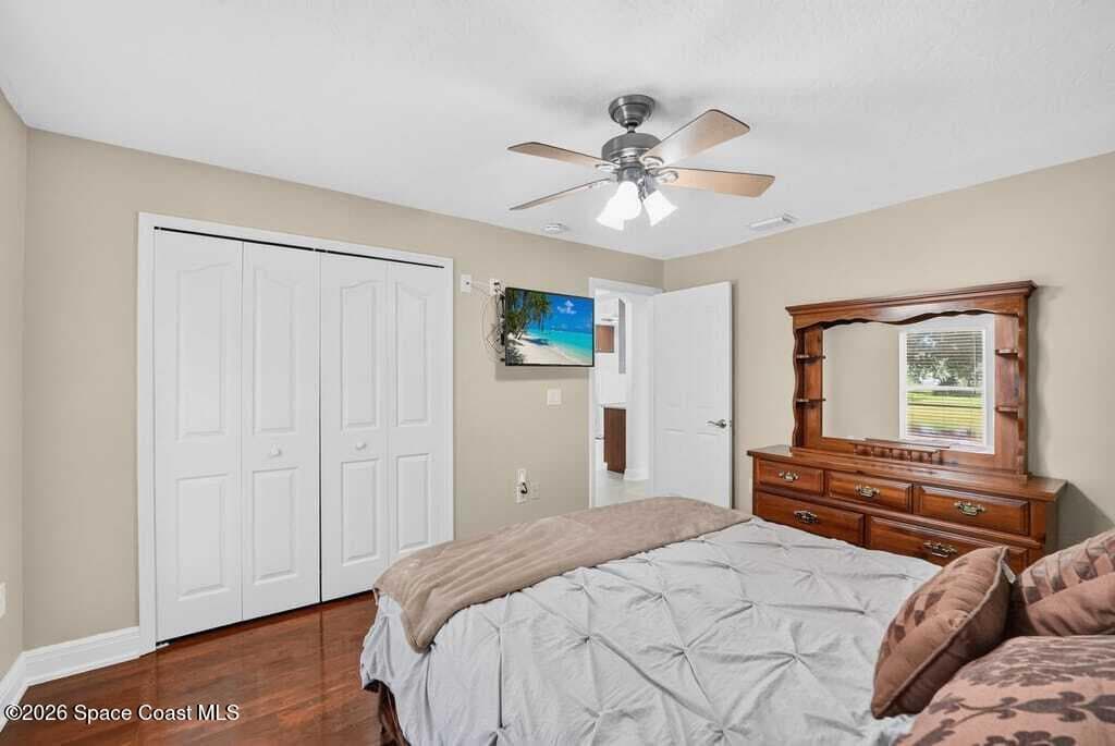 941 SE Gardenbrook Court SE photo 9