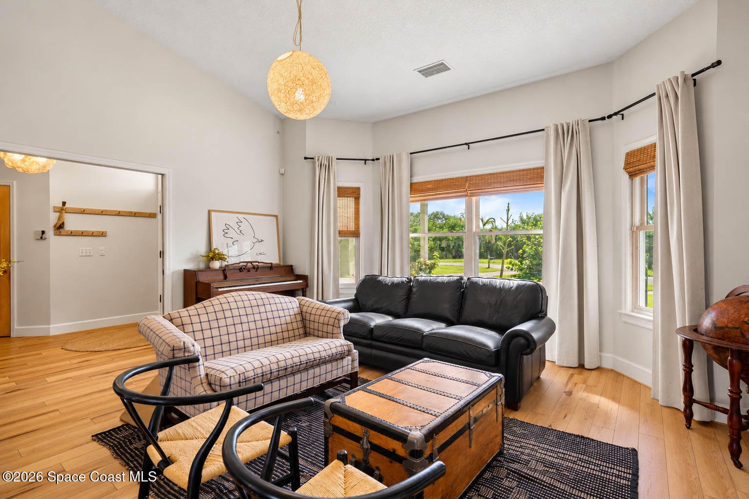 380 Lakeview Drive photo 11