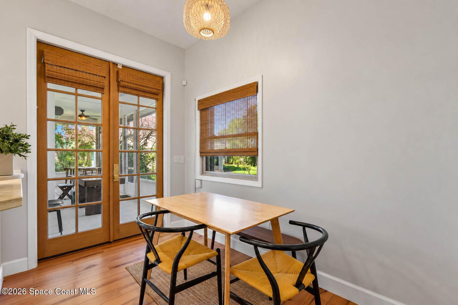 380 Lakeview Drive photo 17