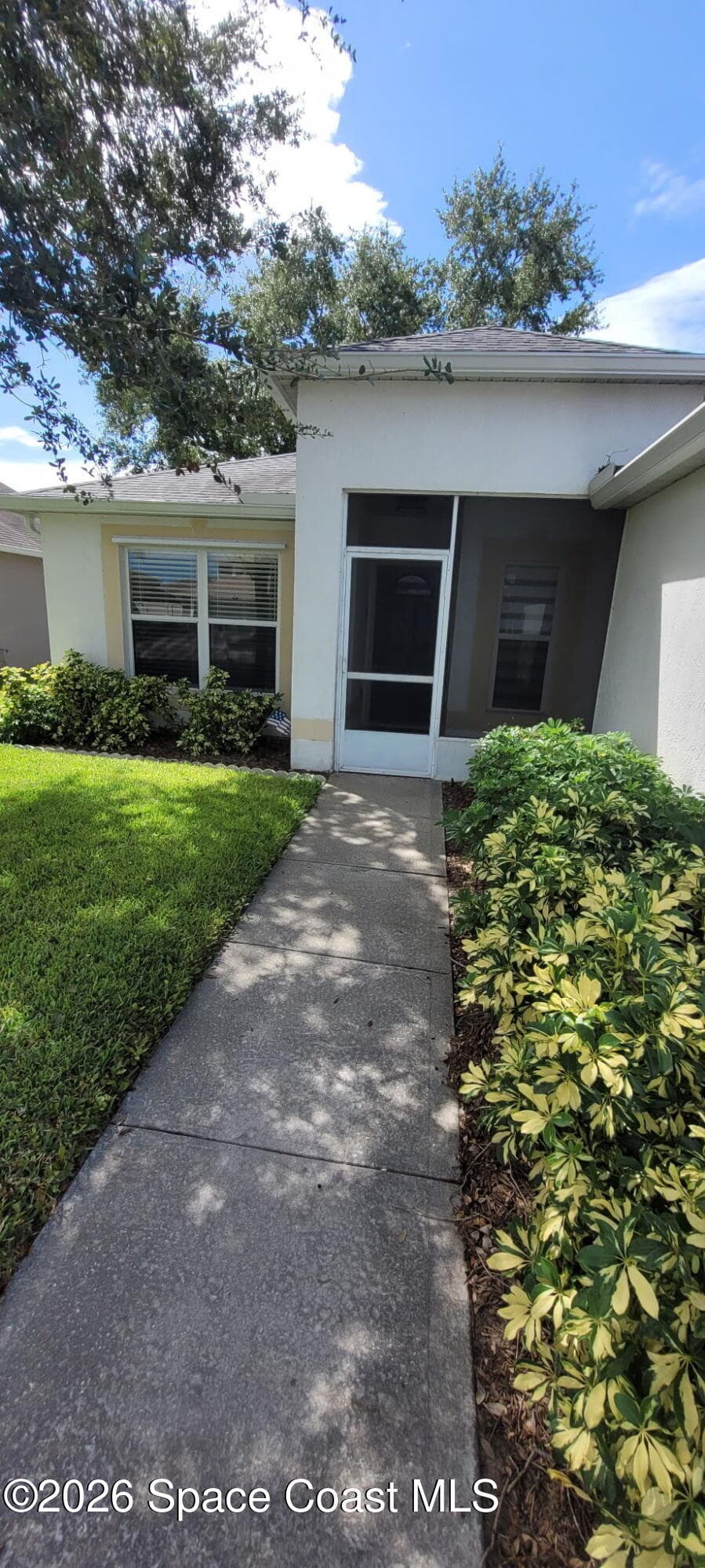 3869 La Flor Drive photo 2
