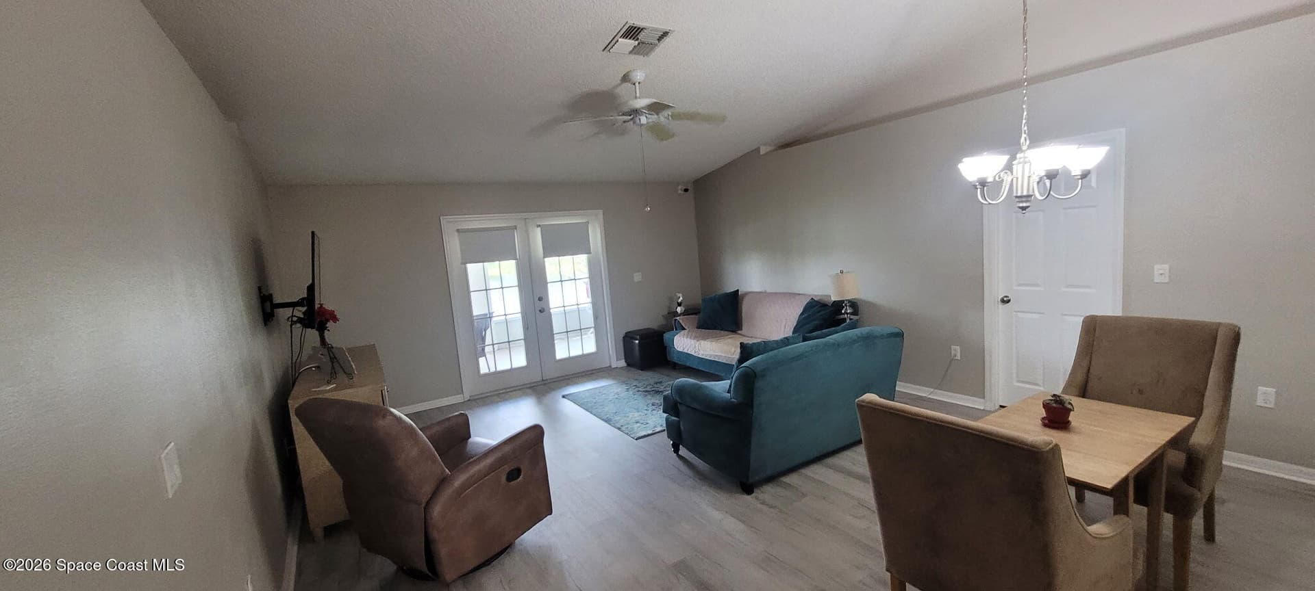 3869 La Flor Drive photo 4