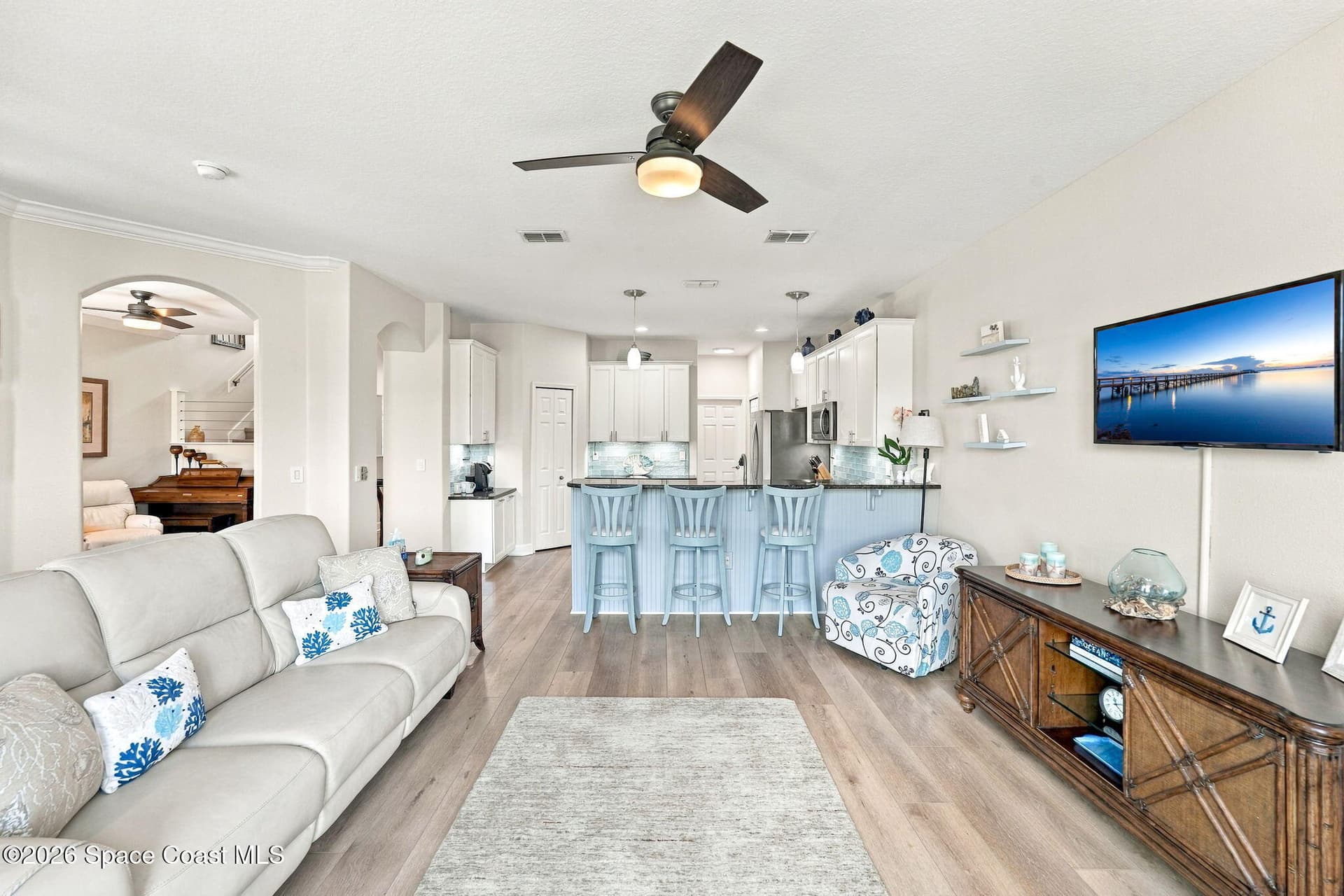 581 Bismarck Way 103 photo 8