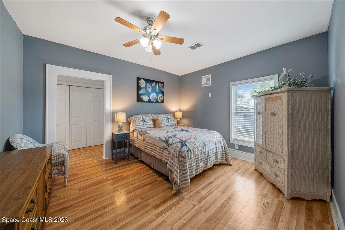 973 N Harbor City Boulevard photo 17