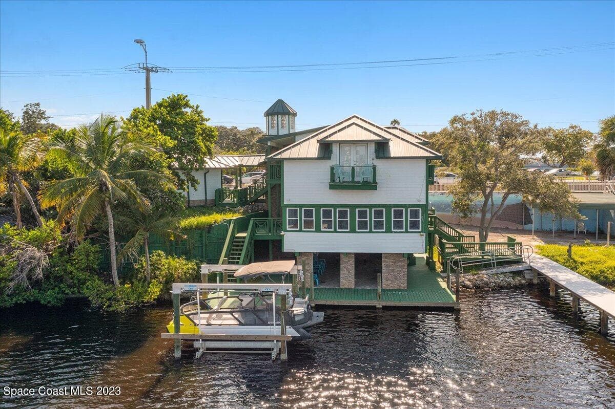 973 N Harbor City Boulevard photo 2