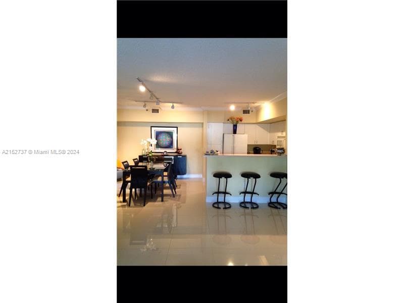 19877 E COUNTRY CLUB DR 3108 photo 1