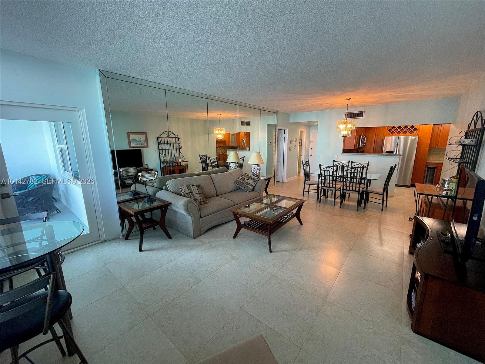 3505 S Ocean Dr 1415 photo 4