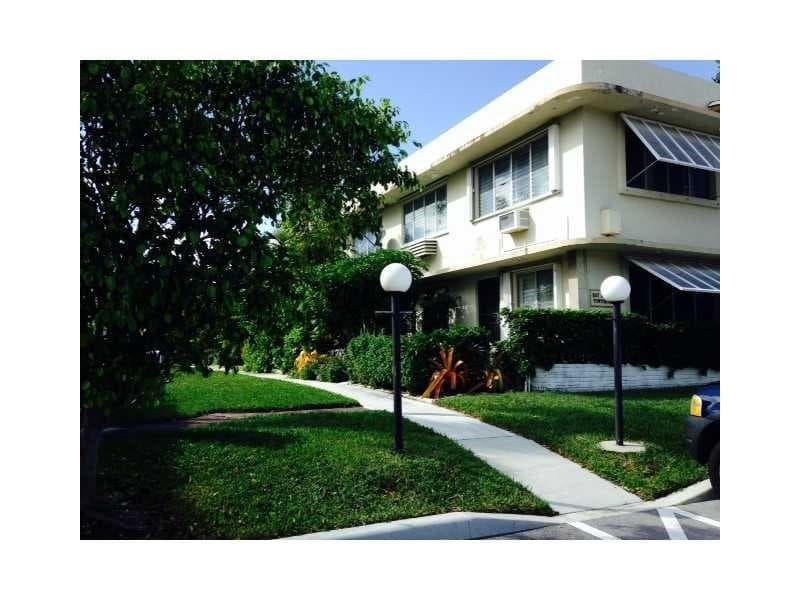 9720 W Bay Harbor Drive photo 1