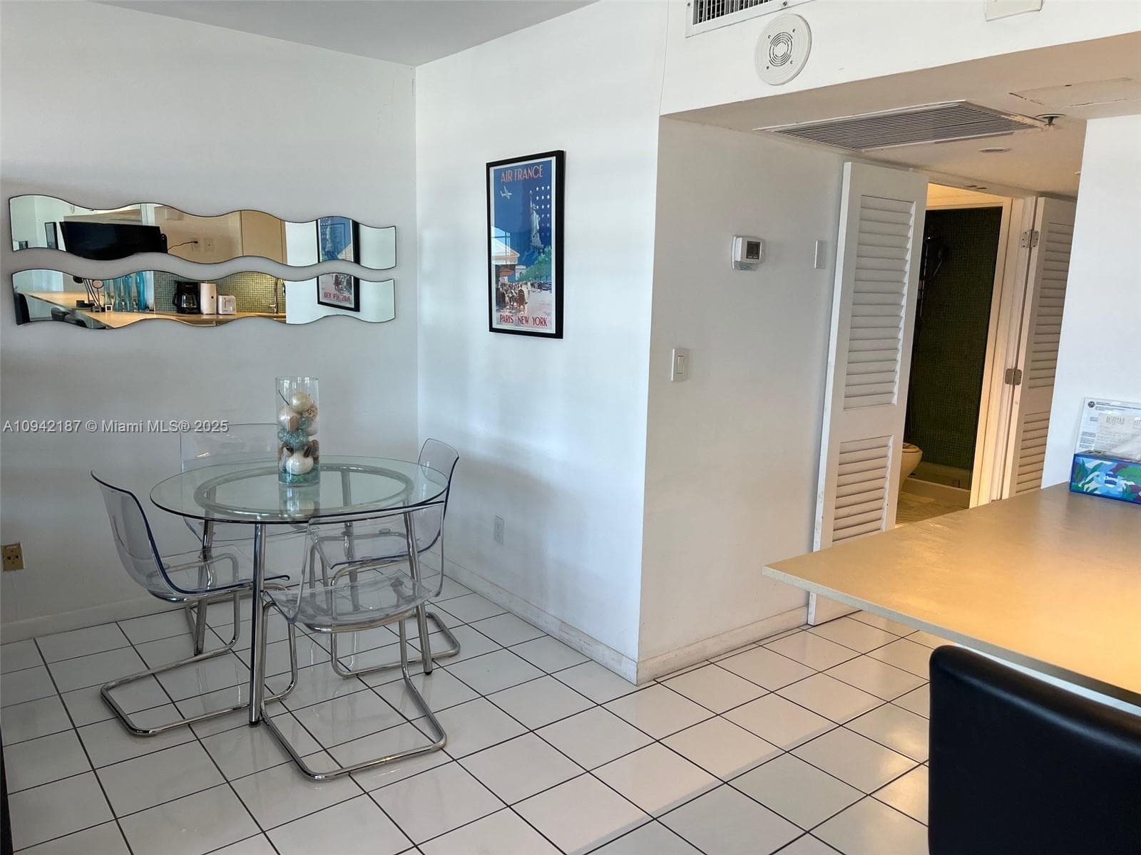 100 Lincoln Rd 1637 photo 8