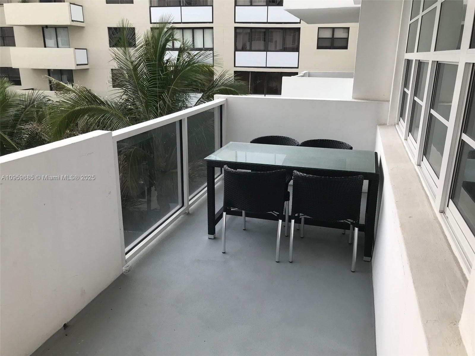 100 Lincoln Rd 719 photo 3