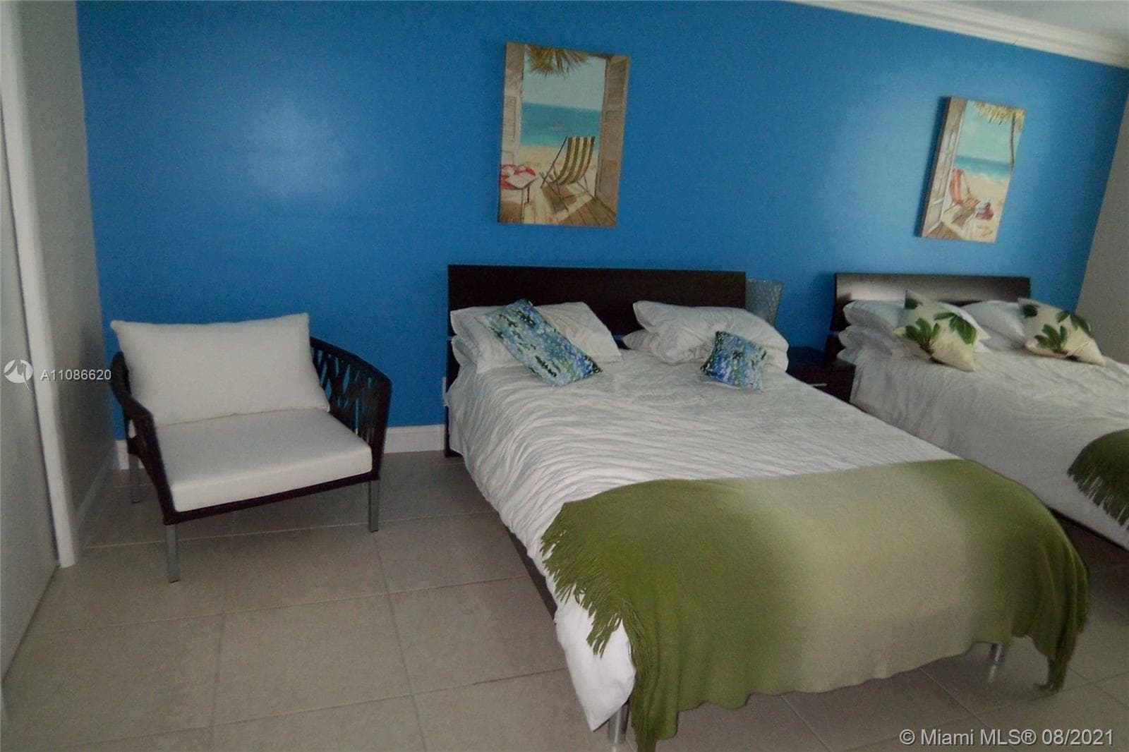 5151 COLLINS AV 1030 photo 16