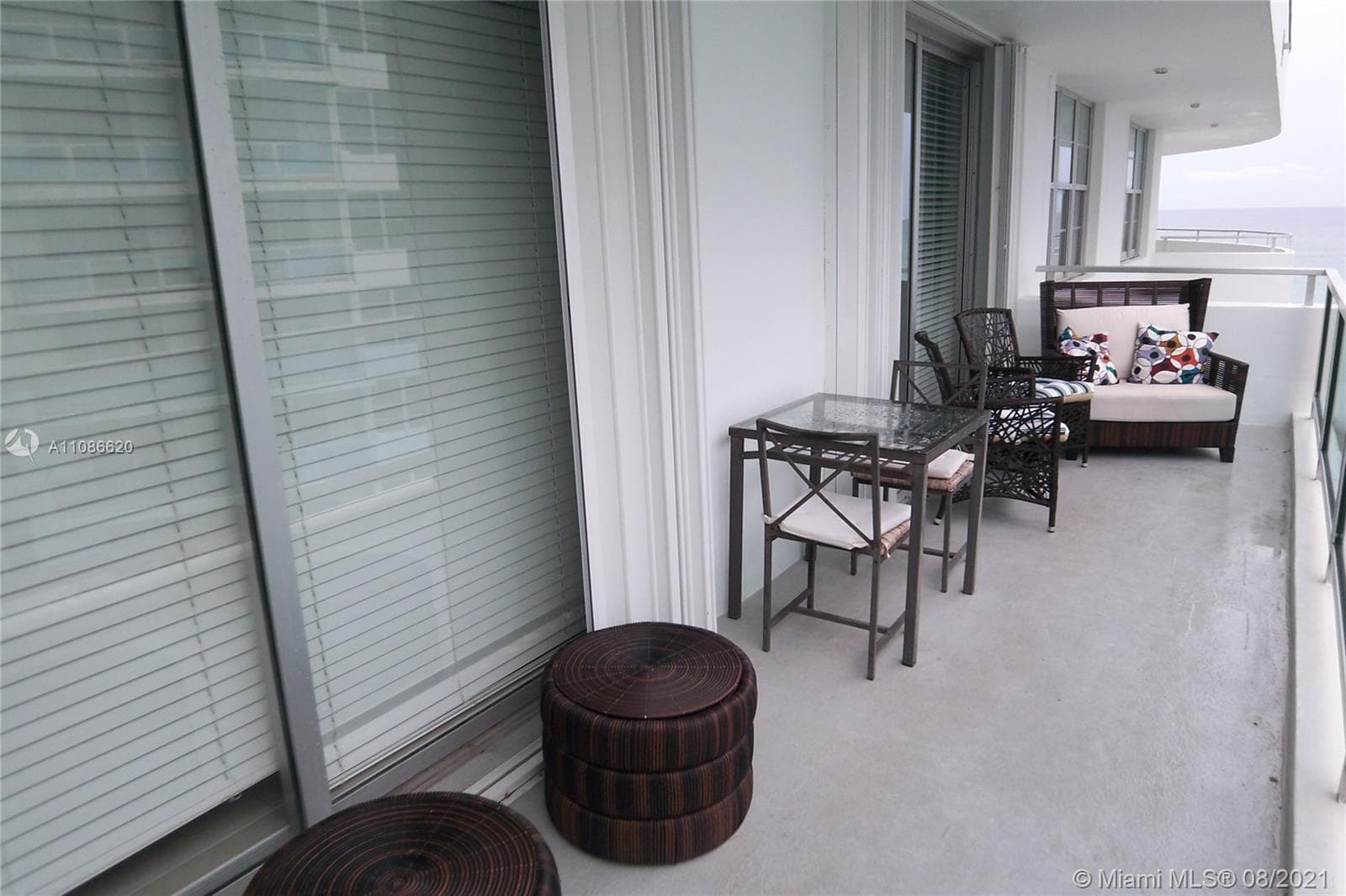 5151 COLLINS AV 1030 photo 21