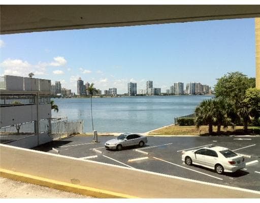 251 174 118 photo 2
