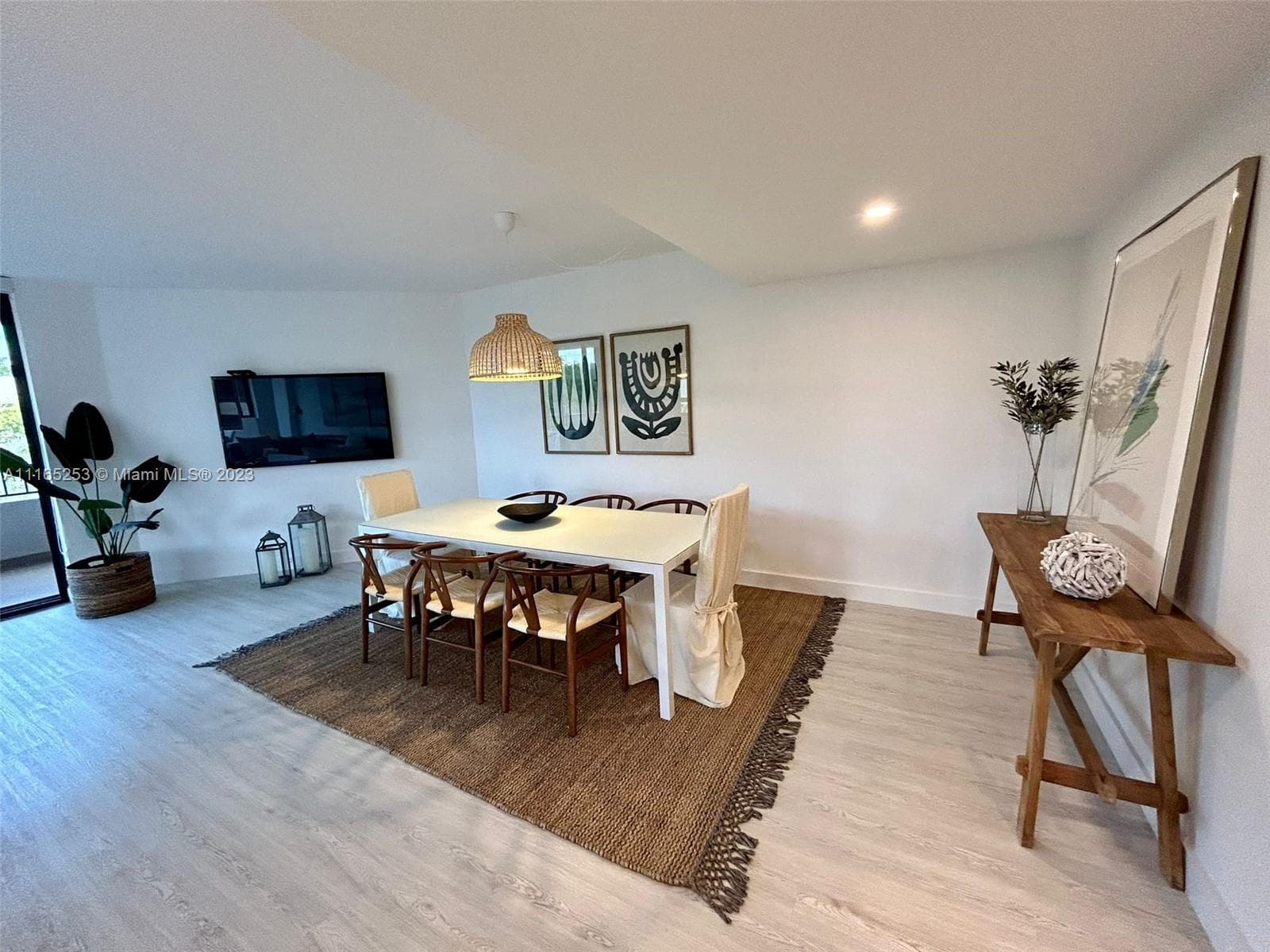 101 Crandon Blvd 473 photo 21