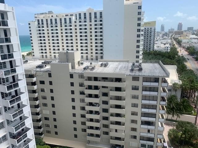 100 LINCOLN RD 1509 photo 15