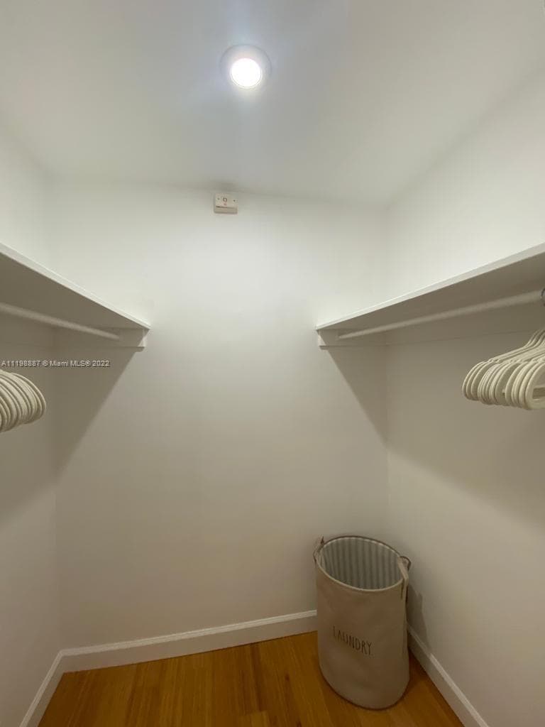 5151 Collins Ave 531 photo 22