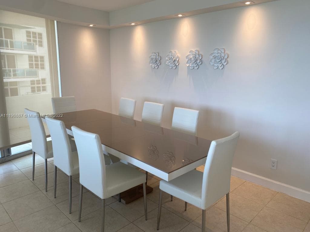 5151 Collins Ave 531 photo 10