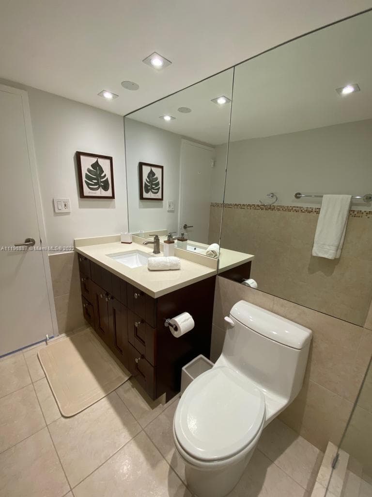 5151 Collins Ave 531 photo 14