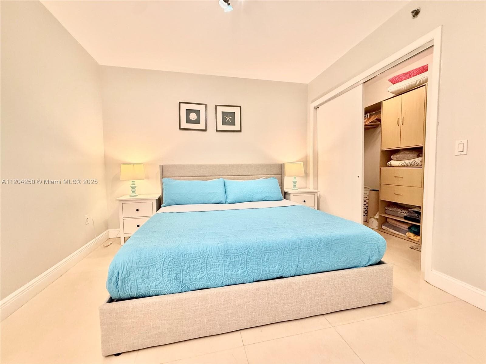1830 S Ocean Dr 1709 photo 14