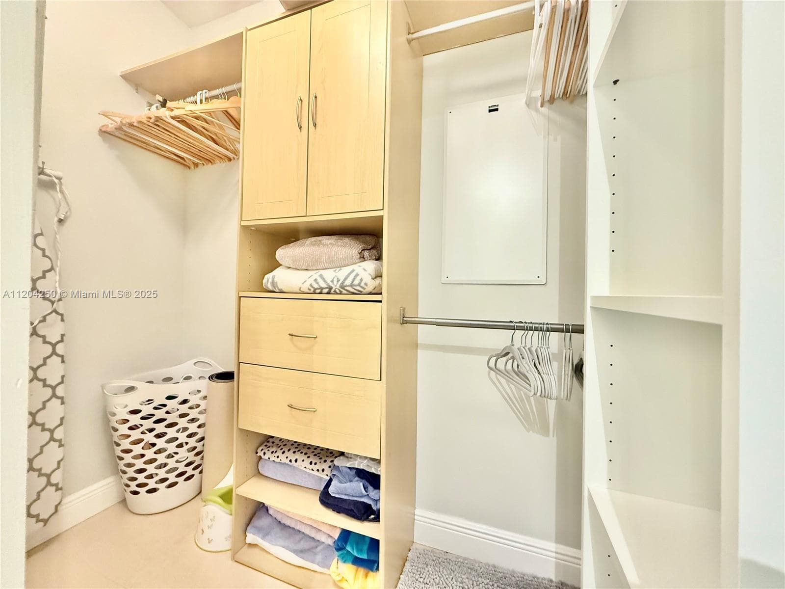 1830 S Ocean Dr 1709 photo 15