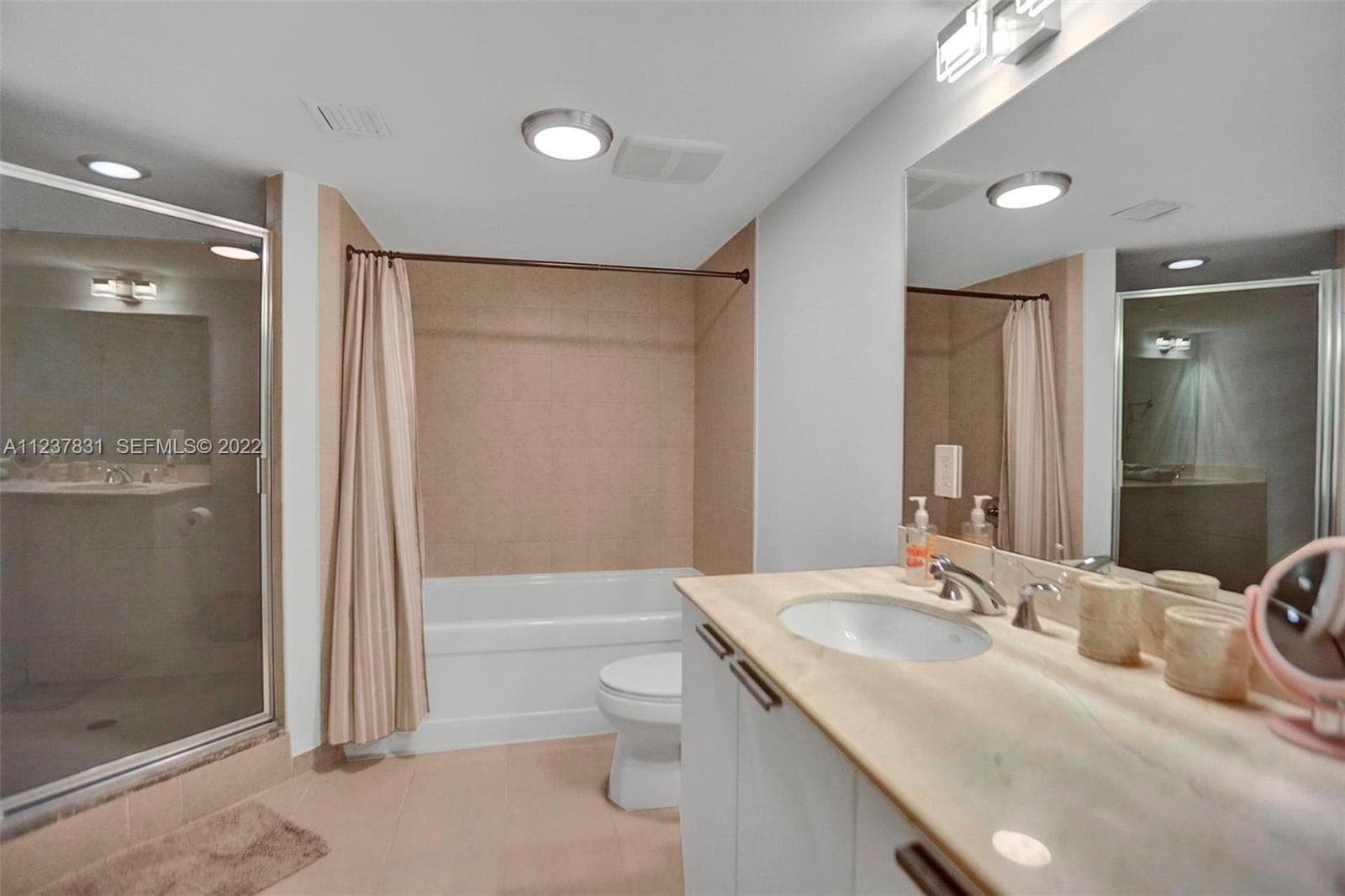16699 COLLINS AV 3105 photo 25
