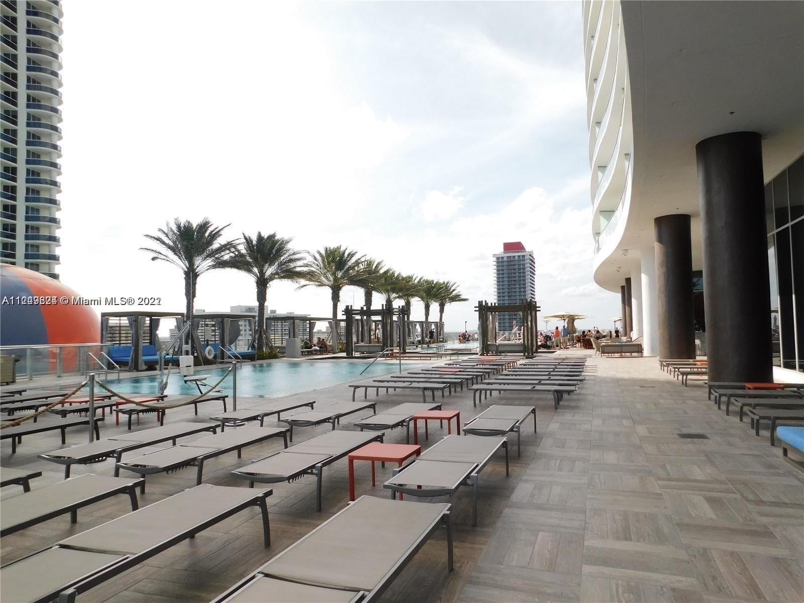 4111 S Ocean Dr 1004 photo 7